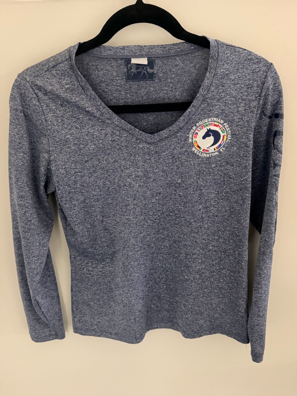 Women’s Navy Heather Long-Sleeve V-Neck Winter Equestrian Festival top - jumper